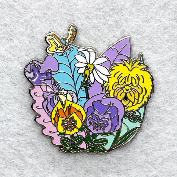 Disney Jewelry - 🔮 5/$25 Disney Alice in Wonderland Flowers Golden Afternoon Pin